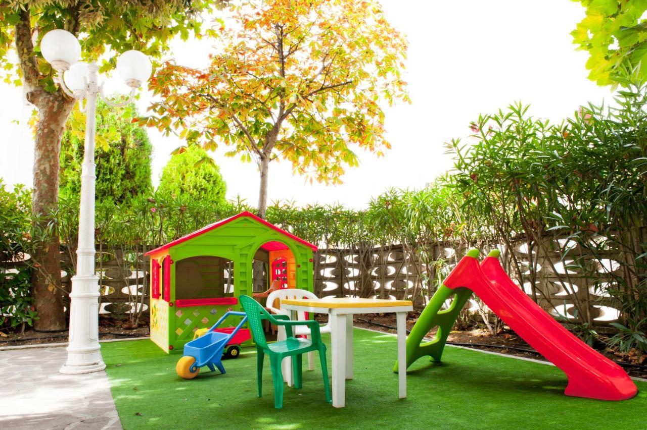 Hotel Garden B&B 마로타 외부 사진