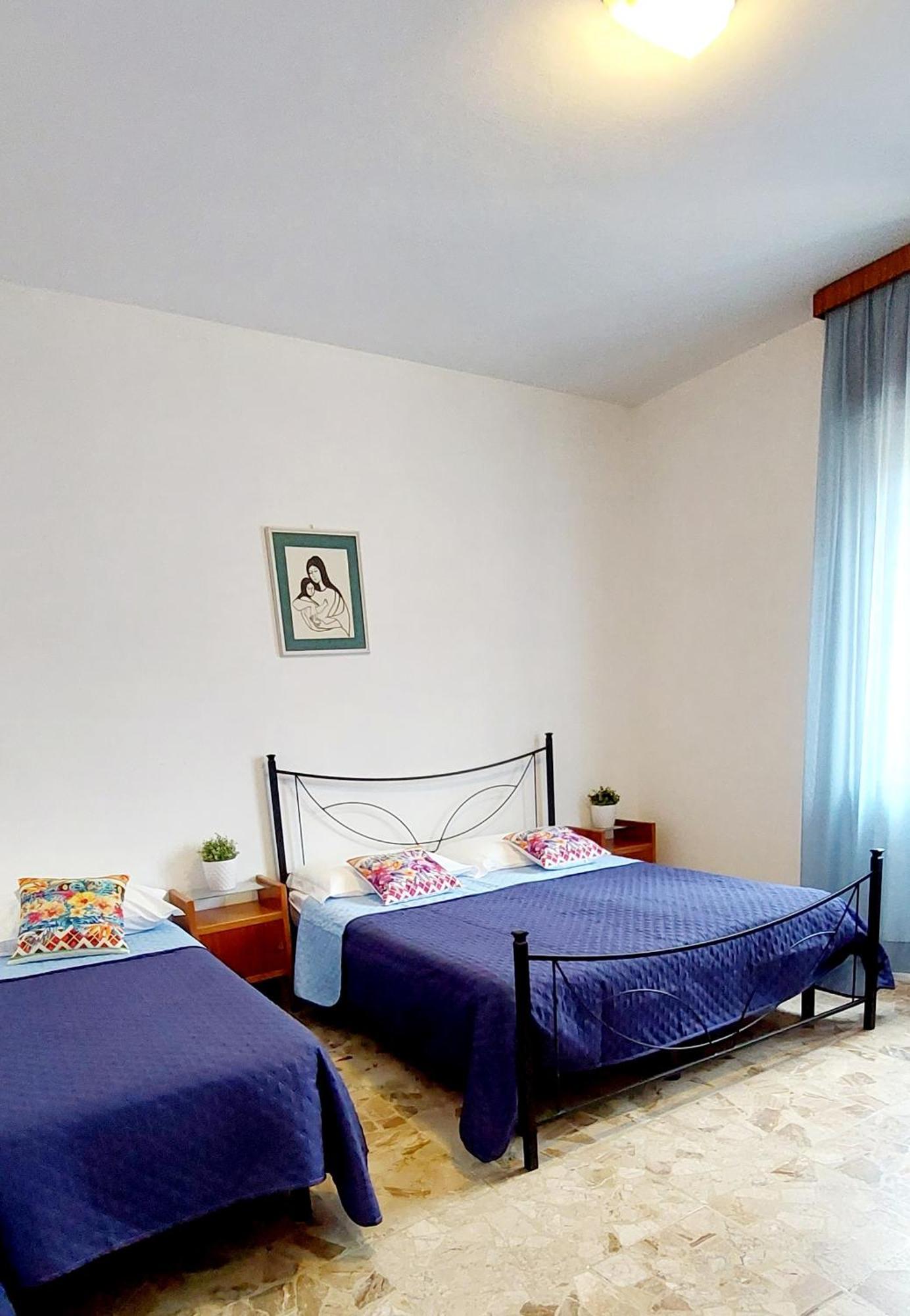 Hotel Garden B&B 마로타 객실 사진