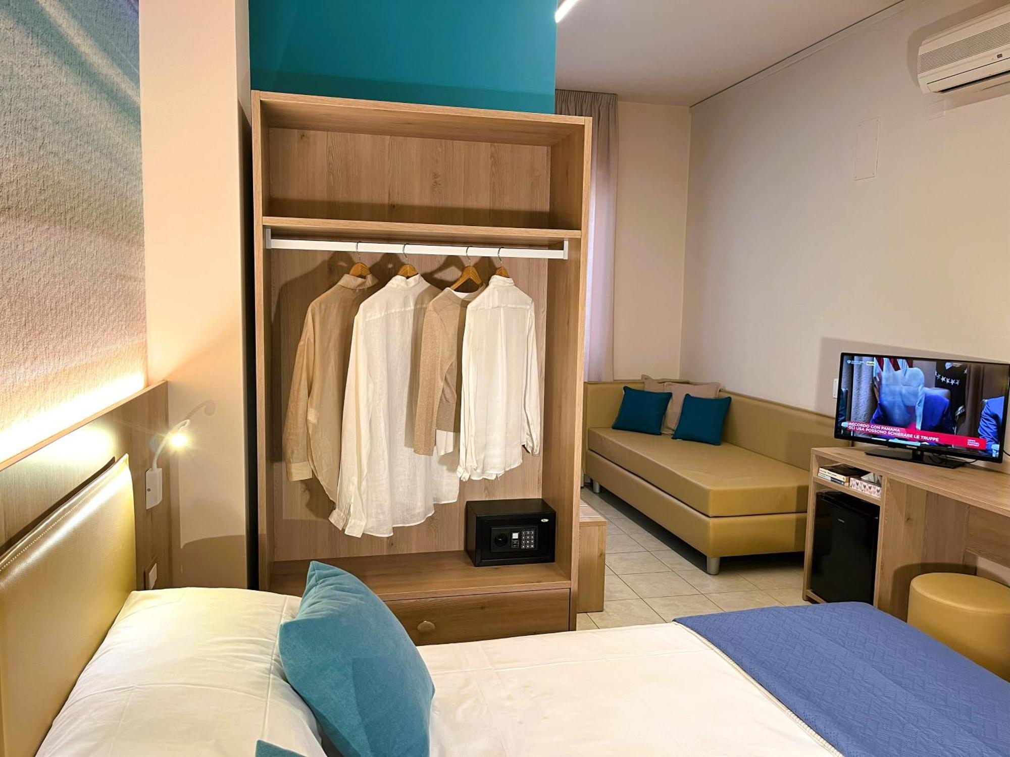 Hotel Garden B&B 마로타 외부 사진